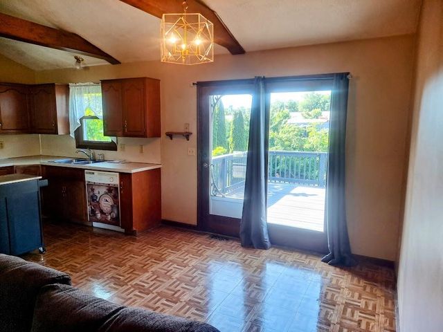2519 Burrows St, Palmer Twp, PA 18045