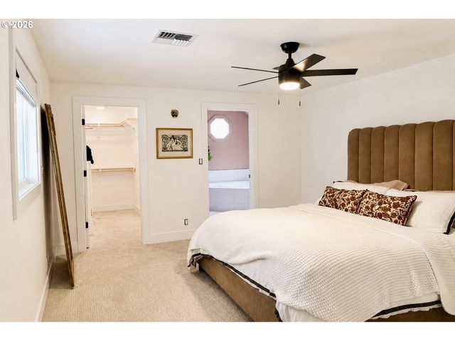 20471 Sw ROY ROGERS Rd, Sherwood, OR 97140