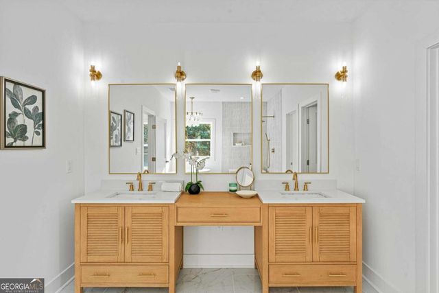 370 Yonkers Avenue NW, Atlanta, GA 30314