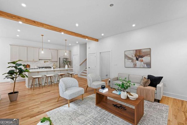 370 Yonkers Avenue NW, Atlanta, GA 30314