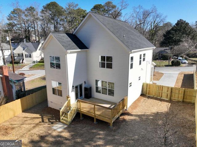 370 Yonkers Avenue NW, Atlanta, GA 30314