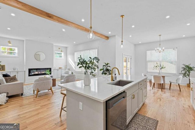 370 Yonkers Avenue NW, Atlanta, GA 30314