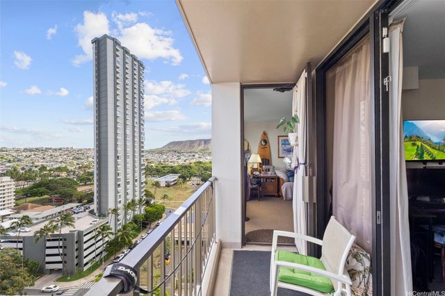 229 Paoakalani Avenue 1705, Honolulu, HI 96815