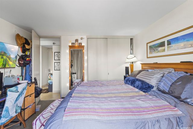 229 Paoakalani Avenue 1705, Honolulu, HI 96815