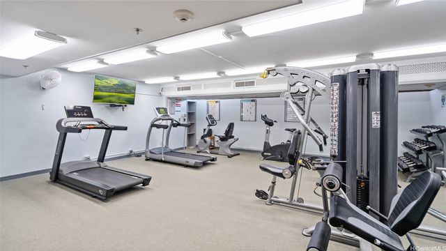 229 Paoakalani Avenue 1705, Honolulu, HI 96815