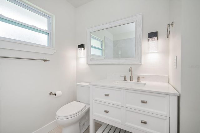 352 OAK STREET, Englewood, FL 34223