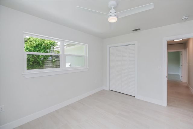 352 OAK STREET, Englewood, FL 34223