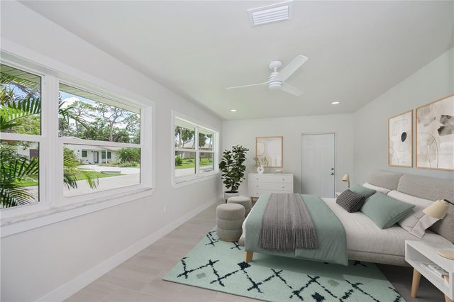 352 OAK STREET, Englewood, FL 34223