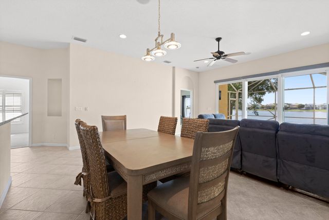 154 Berenger Walk, Royal Palm Beach, FL 33414