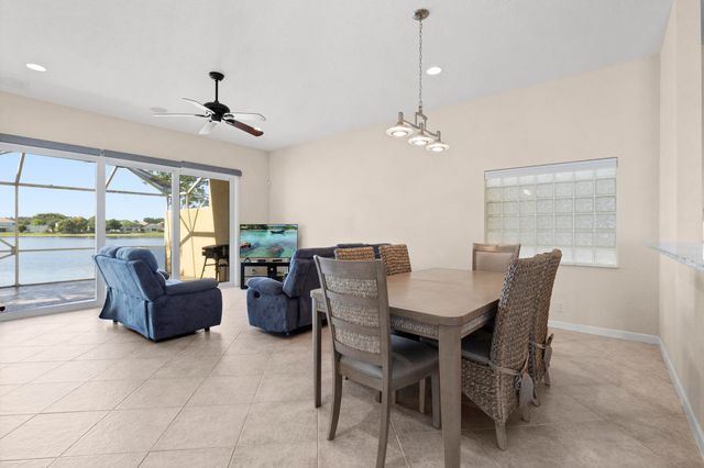 154 Berenger Walk, Royal Palm Beach, FL 33414