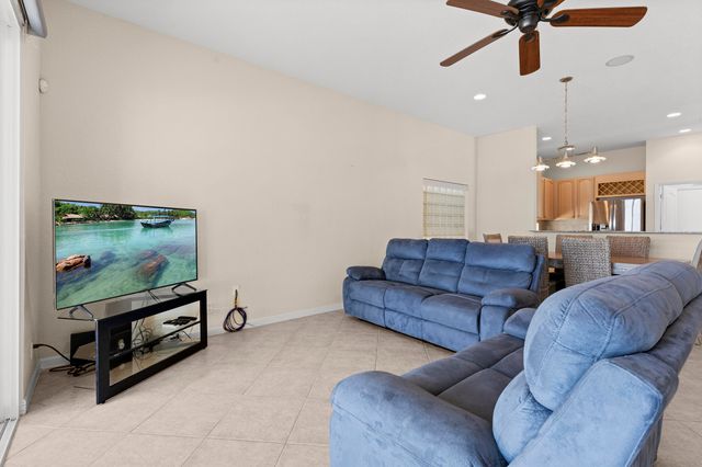 154 Berenger Walk, Royal Palm Beach, FL 33414