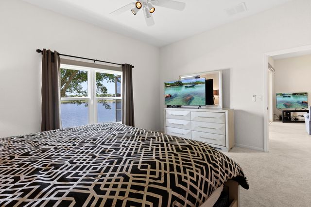 154 Berenger Walk, Royal Palm Beach, FL 33414