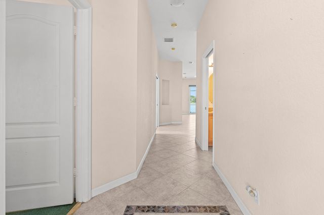 154 Berenger Walk, Royal Palm Beach, FL 33414
