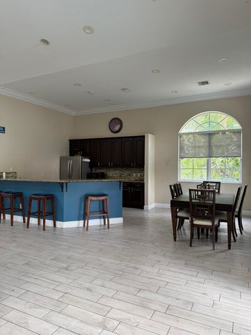 154 Berenger Walk, Royal Palm Beach, FL 33414