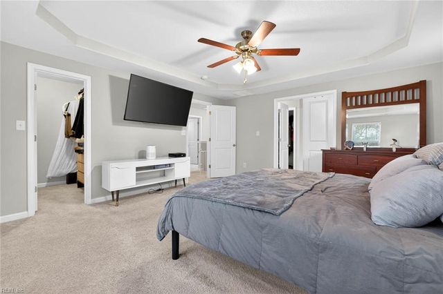 1014 Mains Creek RD, Chesapeake, VA 23320