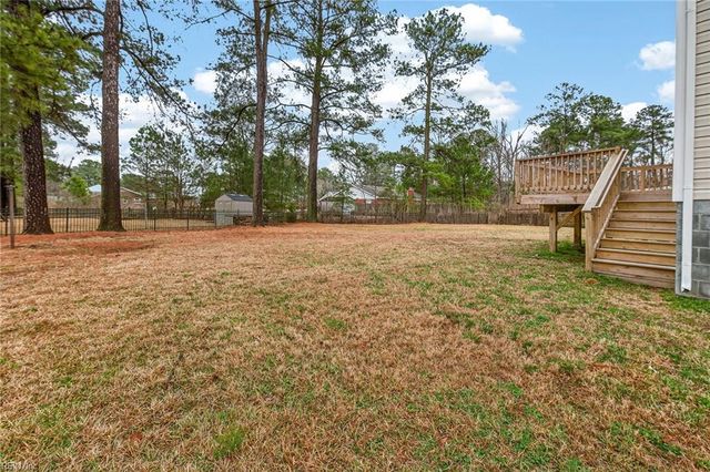 1014 Mains Creek RD, Chesapeake, VA 23320