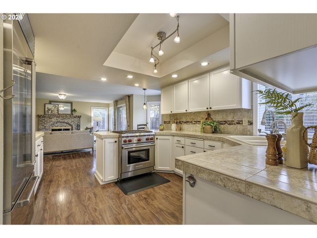 10680 Sw KIOWA Ct, Tualatin, OR 97062