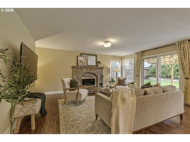 10680 Sw KIOWA Ct, Tualatin, OR 97062