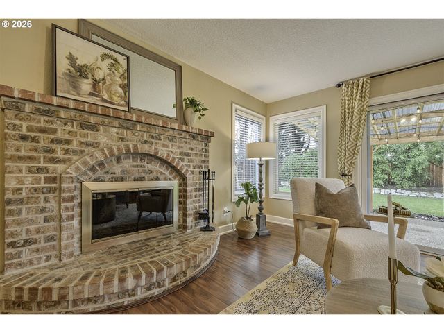 10680 Sw KIOWA Ct, Tualatin, OR 97062