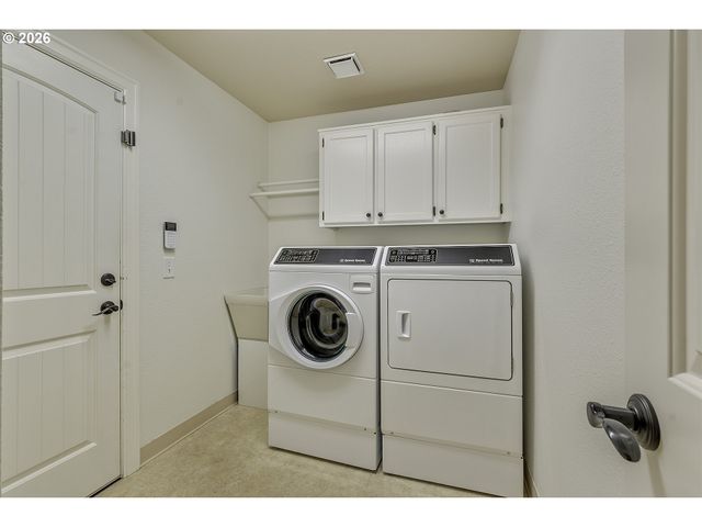 10680 Sw KIOWA Ct, Tualatin, OR 97062