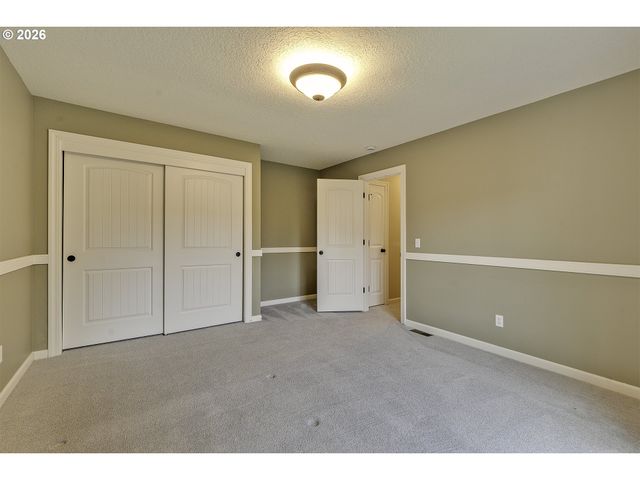 10680 Sw KIOWA Ct, Tualatin, OR 97062