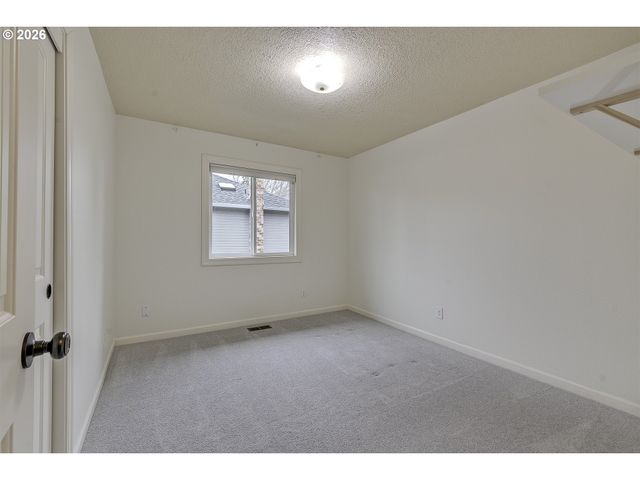 10680 Sw KIOWA Ct, Tualatin, OR 97062