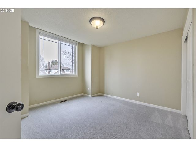 10680 Sw KIOWA Ct, Tualatin, OR 97062