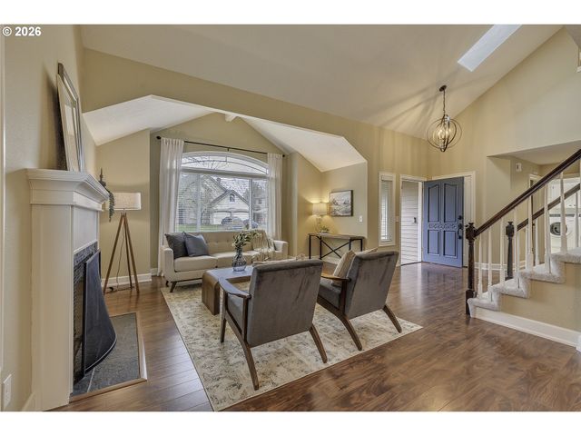 10680 Sw KIOWA Ct, Tualatin, OR 97062