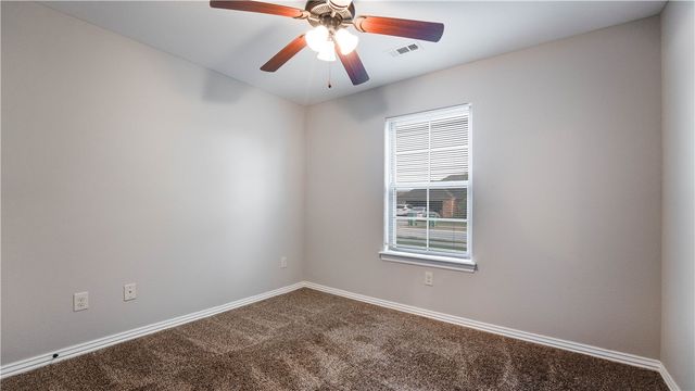 421 Capri Street, Centerton, AR 72719