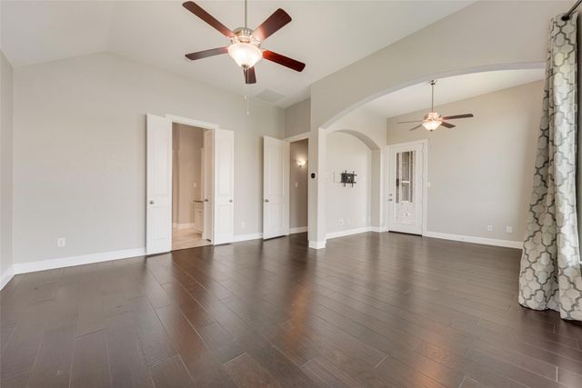 4437 Wilderness Pass, Fort Worth, TX 76262