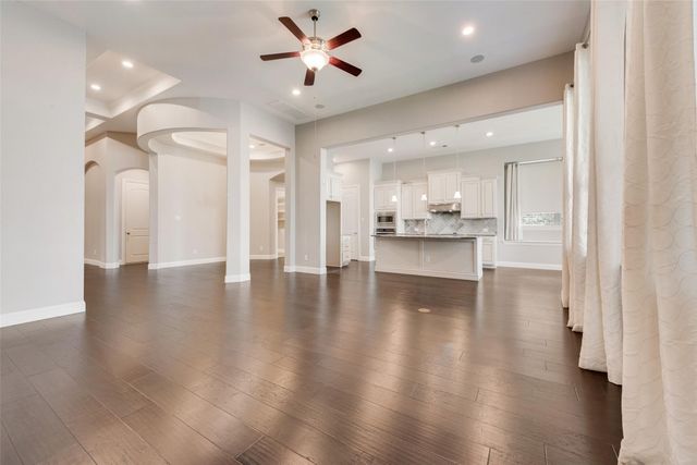 4437 Wilderness Pass, Fort Worth, TX 76262