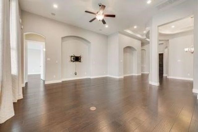 4437 Wilderness Pass, Fort Worth, TX 76262