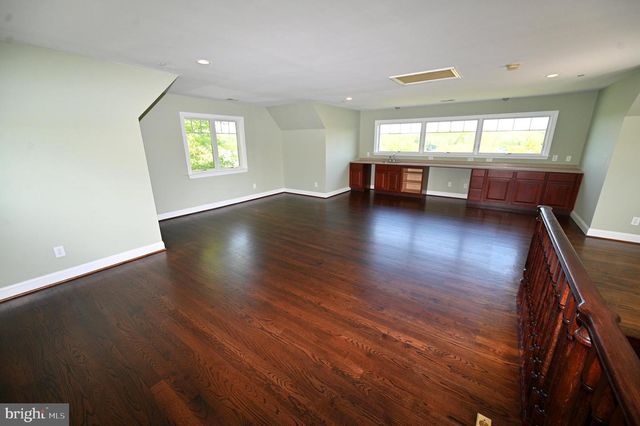 37406 RIVER SPRINGS RD, Avenue, MD 20609