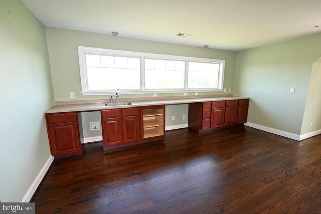 37406 RIVER SPRINGS RD, Avenue, MD 20609
