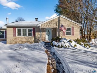 33 Parker Avenue, Griswold, CT 06351
