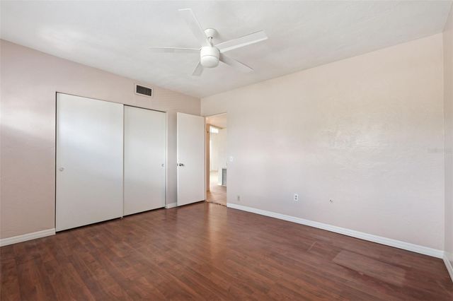 2020 WORLD PARKWAY BOULEVARD 54, Clearwater, FL 33763