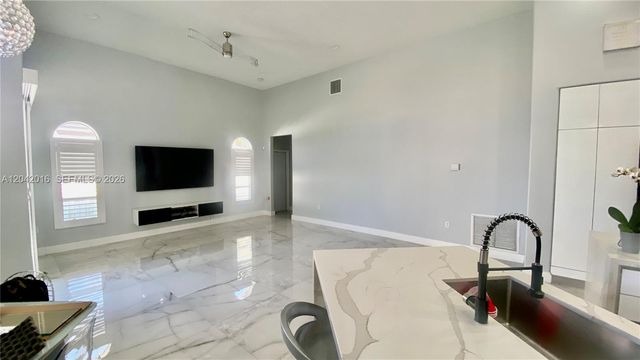 2172 NW 139th Ter, Pembroke Pines, FL 33028