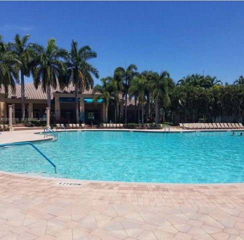 2172 NW 139th Ter, Pembroke Pines, FL 33028