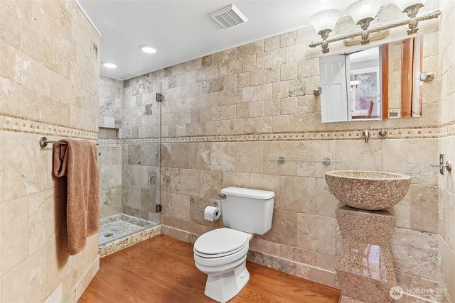 18452 NE 199th st, Woodinville, WA 98077