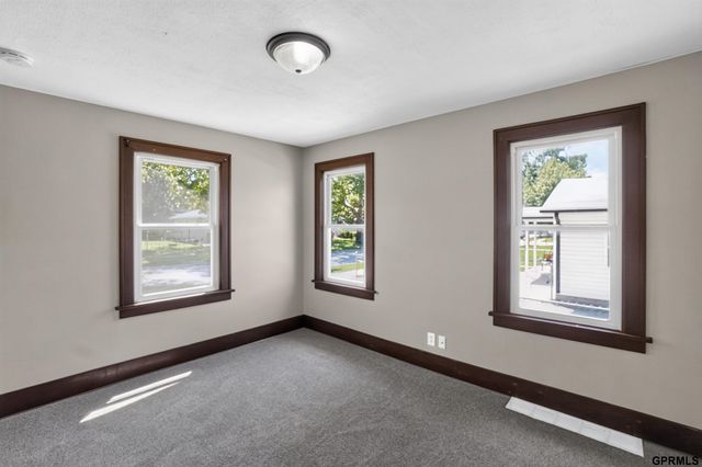 2546 4Th Avenue, Council Bluffs, IA 51501