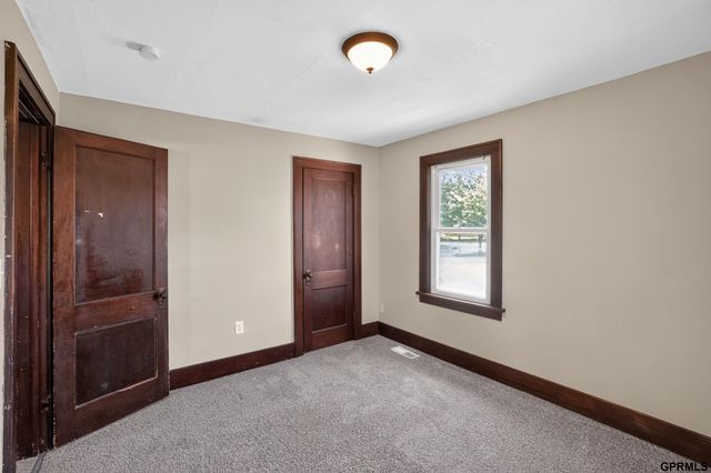 2546 4Th Avenue, Council Bluffs, IA 51501