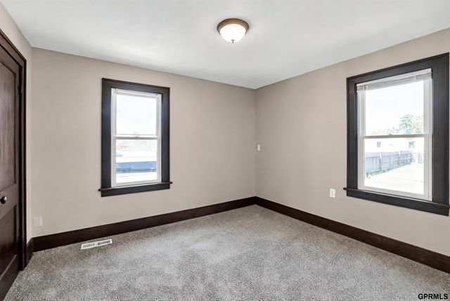 2546 4Th Avenue, Council Bluffs, IA 51501