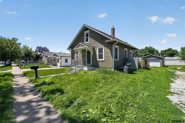 2546 4Th Avenue, Council Bluffs, IA 51501