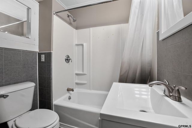 2546 4Th Avenue, Council Bluffs, IA 51501