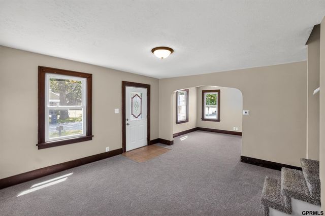 2546 4Th Avenue, Council Bluffs, IA 51501