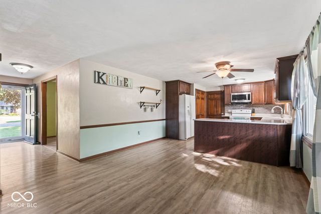 124 N Roby Drive, Anderson, IN 46012