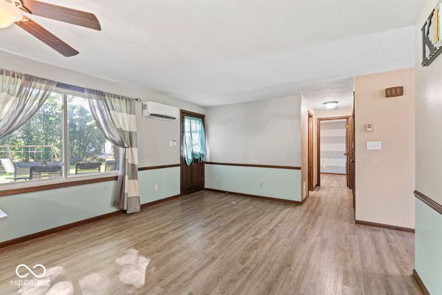 124 N Roby Drive, Anderson, IN 46012