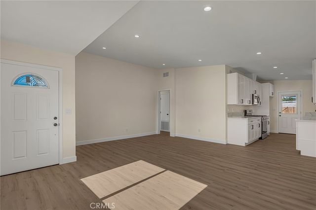 11203 Redberry, South El Monte, CA 91733