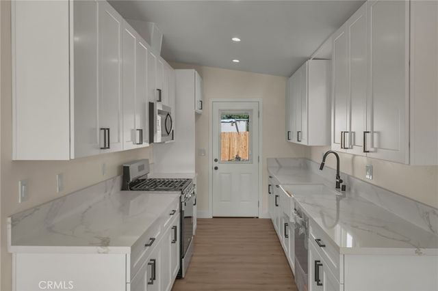 11203 Redberry, South El Monte, CA 91733