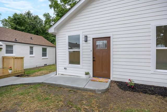 1332 Mercury Dr, Nashville, TN 37217